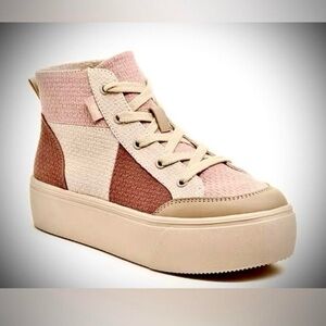 New! Rocket Dog Flair Pink Patchwork Women's High Top Sneakers size 8.5